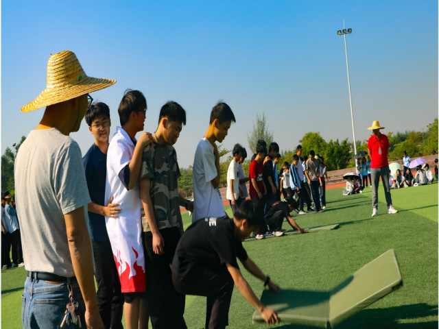 IMG_1077b.jpg