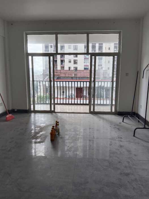 wechat_upload175940928768de7487c5acd